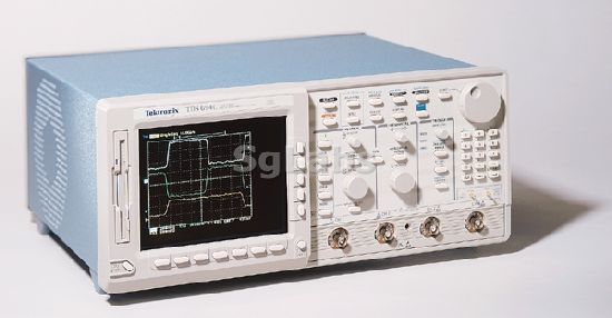 Tektronix, TDS684C